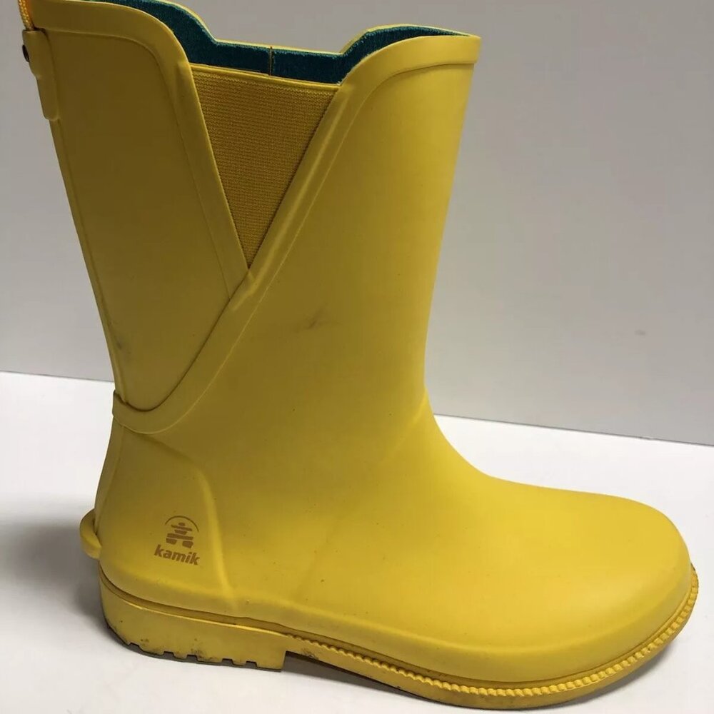 Kamik Women’s Chloe, Yellow Rain Boots, Size 11M